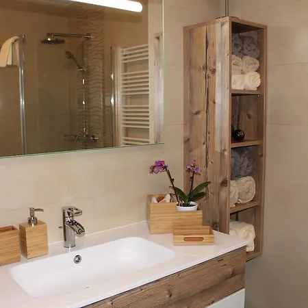 Weingartenhaus Лойчах